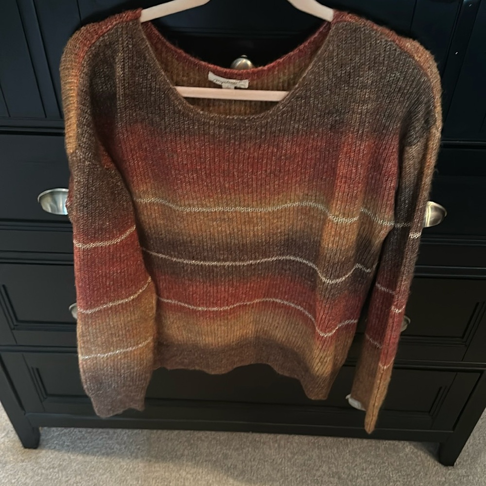 Women’s sweater